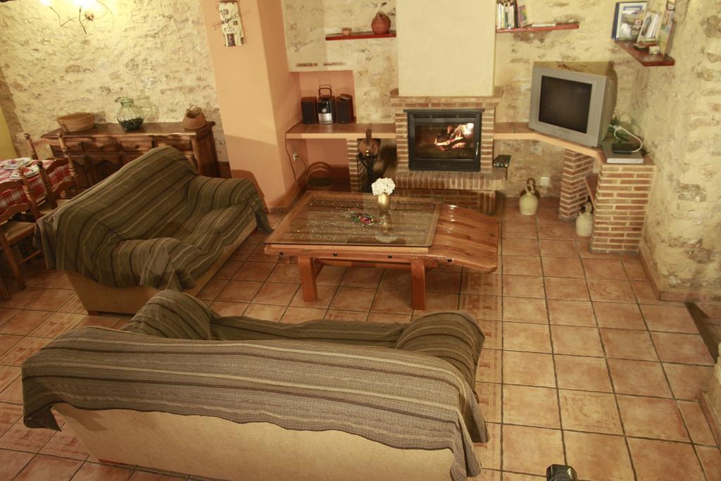 Casas Rurales Tio Segundo Carcelen Номер фото